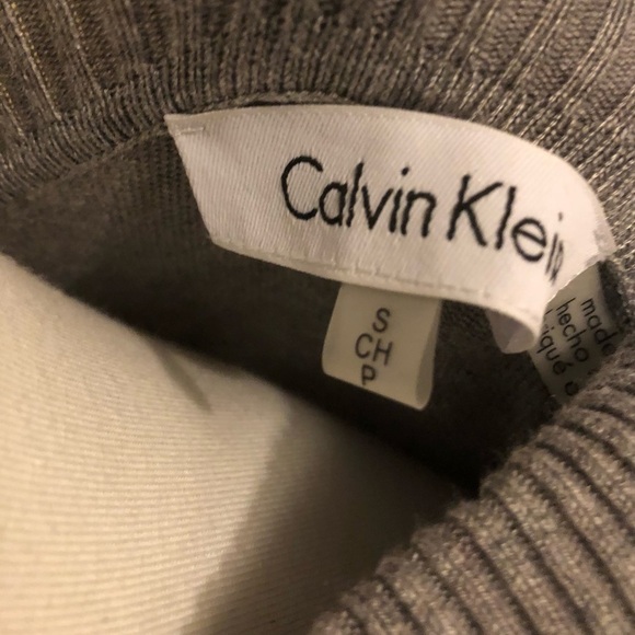 Turtleneck Sweater by Calvin Klein NWT - Picture 2 of 10